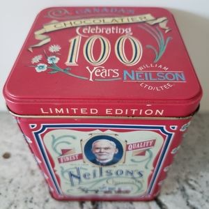 Collectable vintage tin for Nelson's 100 year anniversary.